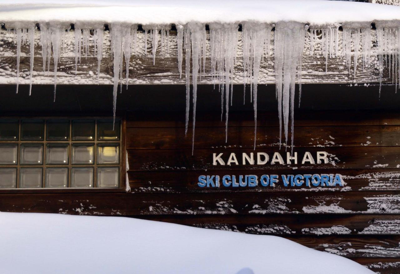 Ski Club Of Victoria - Kandahar Lodge Mount Buller Eksteriør billede